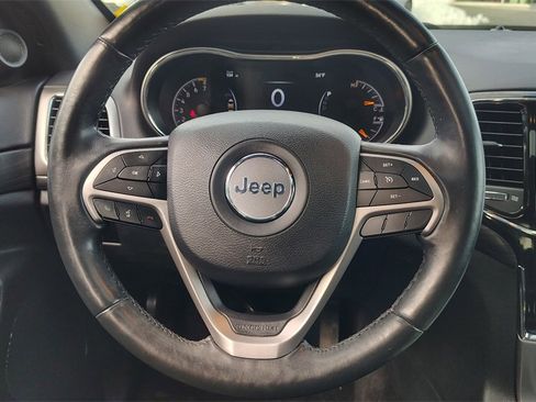 Used 2019 Jeep Grand Cherokee Altitude image 13