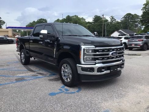 Used 2023 Ford F350 Lariat w/ Chrome Package AWD/4WD image 7