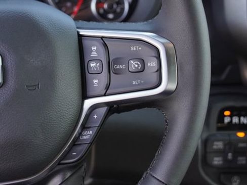 New 2026 RAM 1500 4x4 Crew Cab image 24
