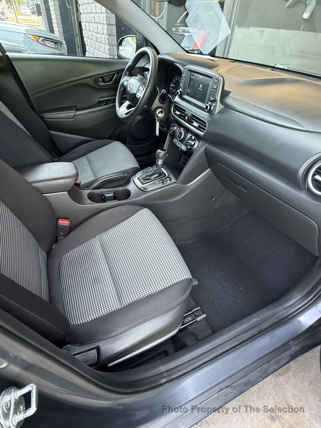 Used 2020 Hyundai Kona SE AWD/4WD image 44