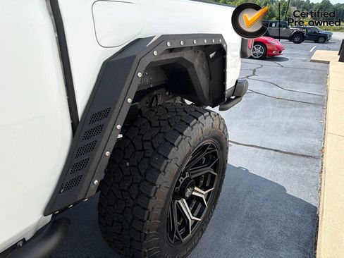 Certified 2021 Jeep Gladiator Rubicon AWD/4WD image 28