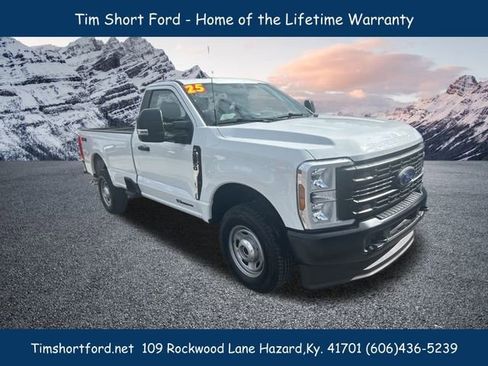 Used 2025 Ford F250 XL w/ XL Driver Assist Package image 3