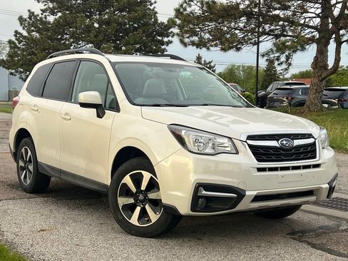 Used 2018 Subaru Forester 2.5i Premium AWD/4WD image 1