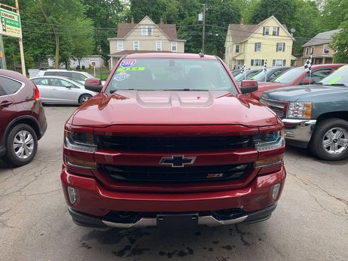 Used 2018 Chevrolet Silverado 1500 LT w/ All Star Edition AWD/4WD image 12