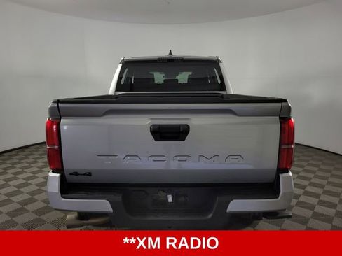 Used 2024 Toyota Tacoma TRD Sport AWD/4WD image 7