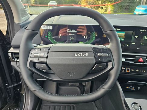 New 2026 Kia Sportage S image 10