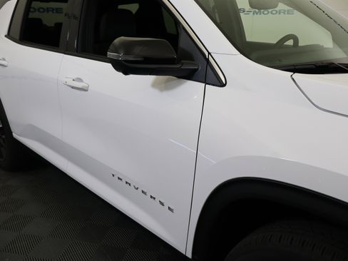 New 2026 Chevrolet Traverse LT w/ Sun and Wheel Package image 4
