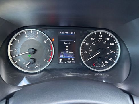 Used 2025 Nissan Sentra S image 35