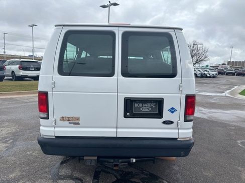 Used 2014 Ford E-350 and Econoline 350 XL image 6