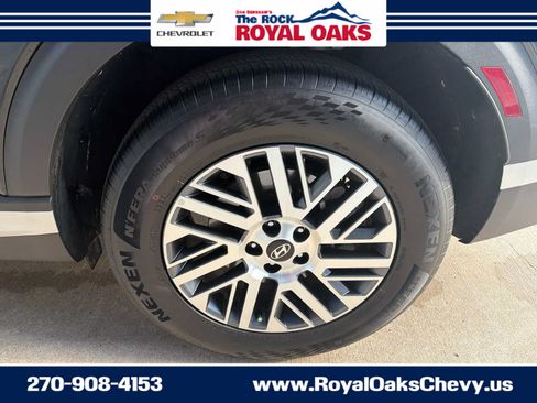 Used 2026 Hyundai Palisade SEL FWD image 11