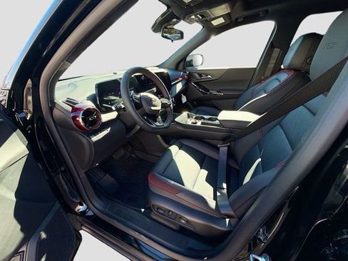 New 2026 Chevrolet Equinox RS w/ LPO, Floor Liner Package image 16