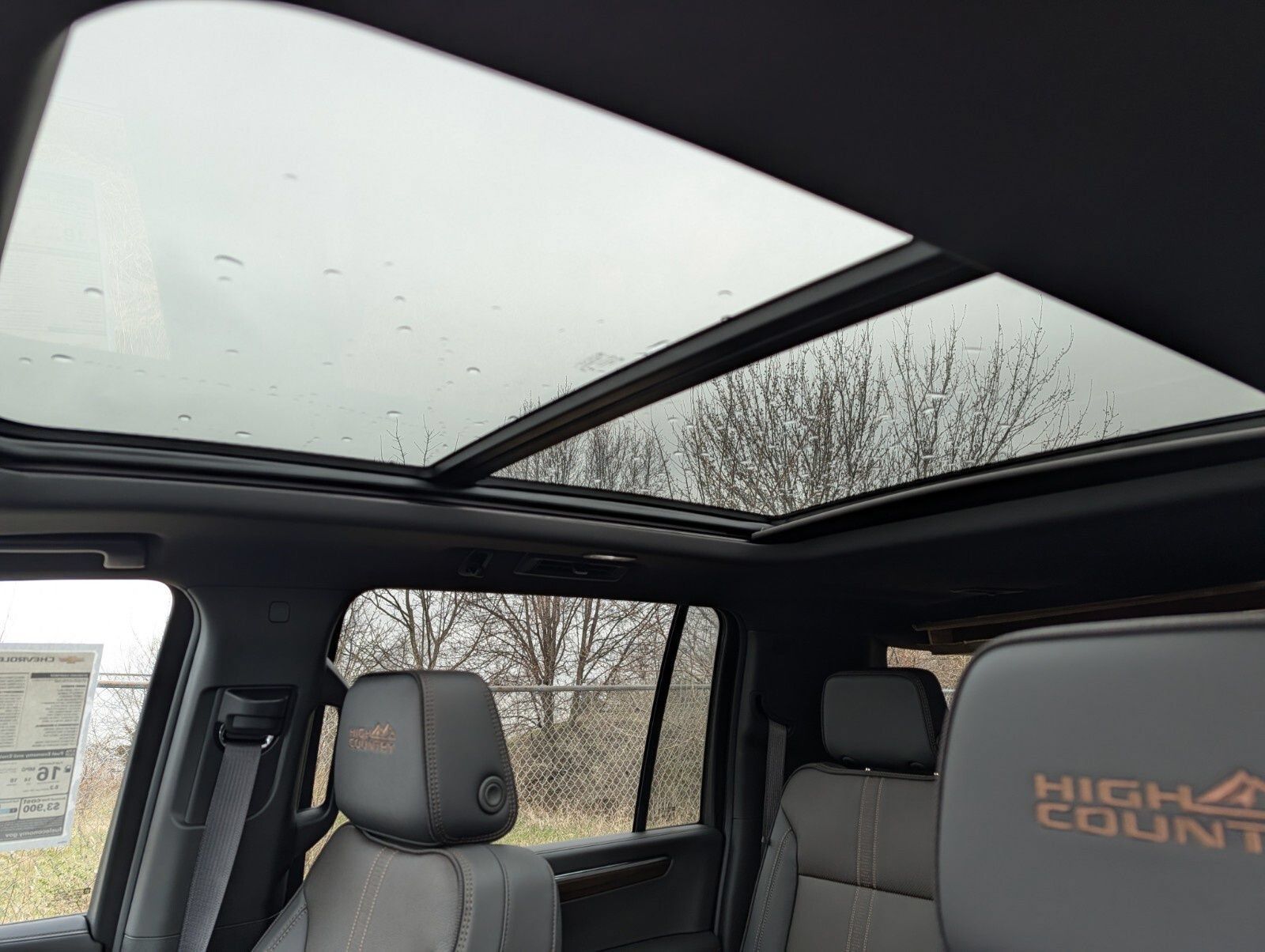 New 2026 Chevrolet Suburban High Country w/ Sun And Tow Package AWD/4WD image 6