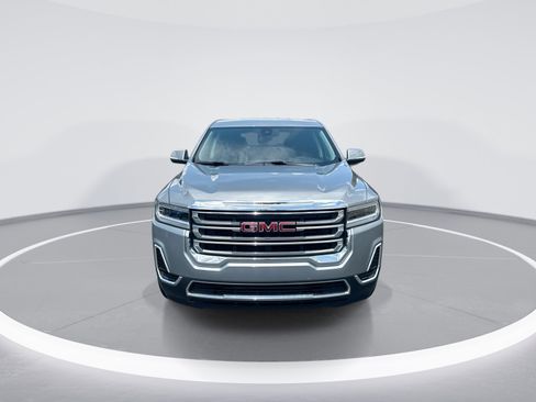 Used 2023 GMC Acadia SLE FWD image 3
