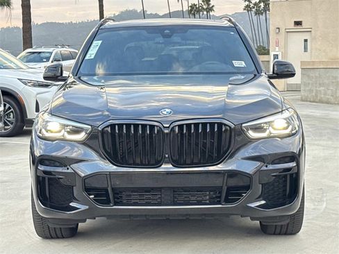 Used 2023 BMW X5 sDrive40i w/ M Sport Package image 2