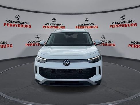 New 2026 Volkswagen Tiguan SE AWD/4WD image 3