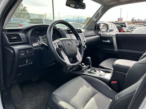 Used 2024 Toyota 4Runner SR5 Premium w/ Moonroof Package image 9