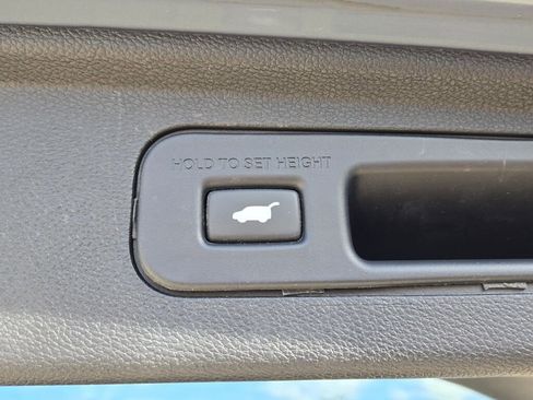 Used 2024 Honda Odyssey Elite image 15