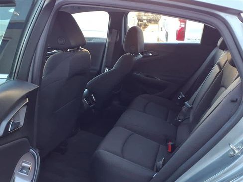 Used 2024 Chevrolet Malibu LT FWD image 18