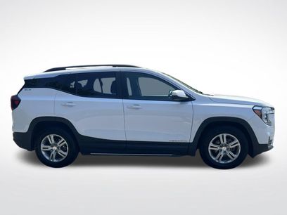 Used 2024 GMC Terrain SLE w/ Driver Convenience Package