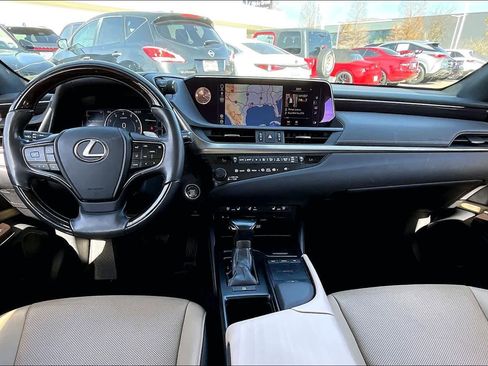 Used 2019 Lexus ES 350 image 12