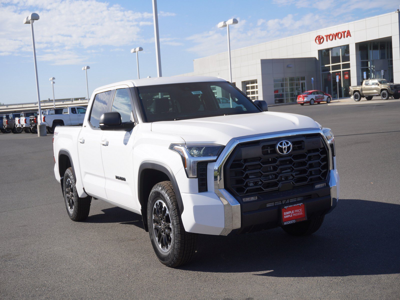 New 2026 Toyota Tundra SR5 w/ TRD Off-Road Package AWD/4WD image 25