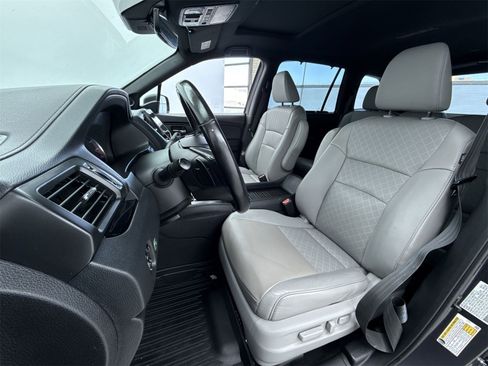 Used 2021 Honda Passport Touring image 10