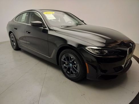 Used 2024 BMW i4 eDrive35 w/ Convenience Package RWD image 2