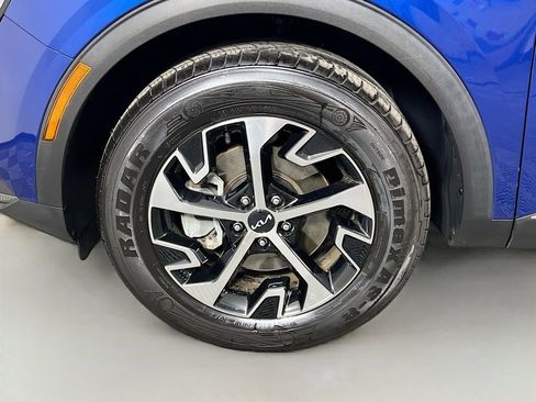 Used 2023 Kia Sportage EX image 30