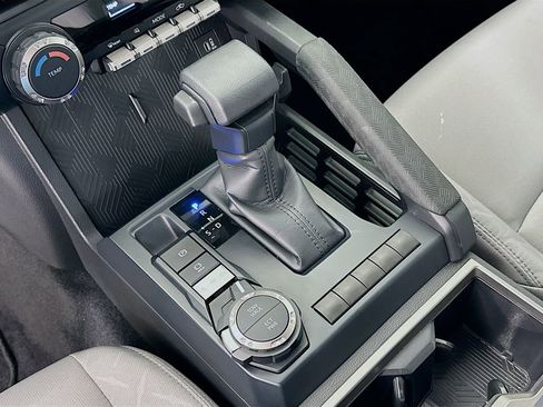 Used 2025 Toyota Tacoma SR5 image 16