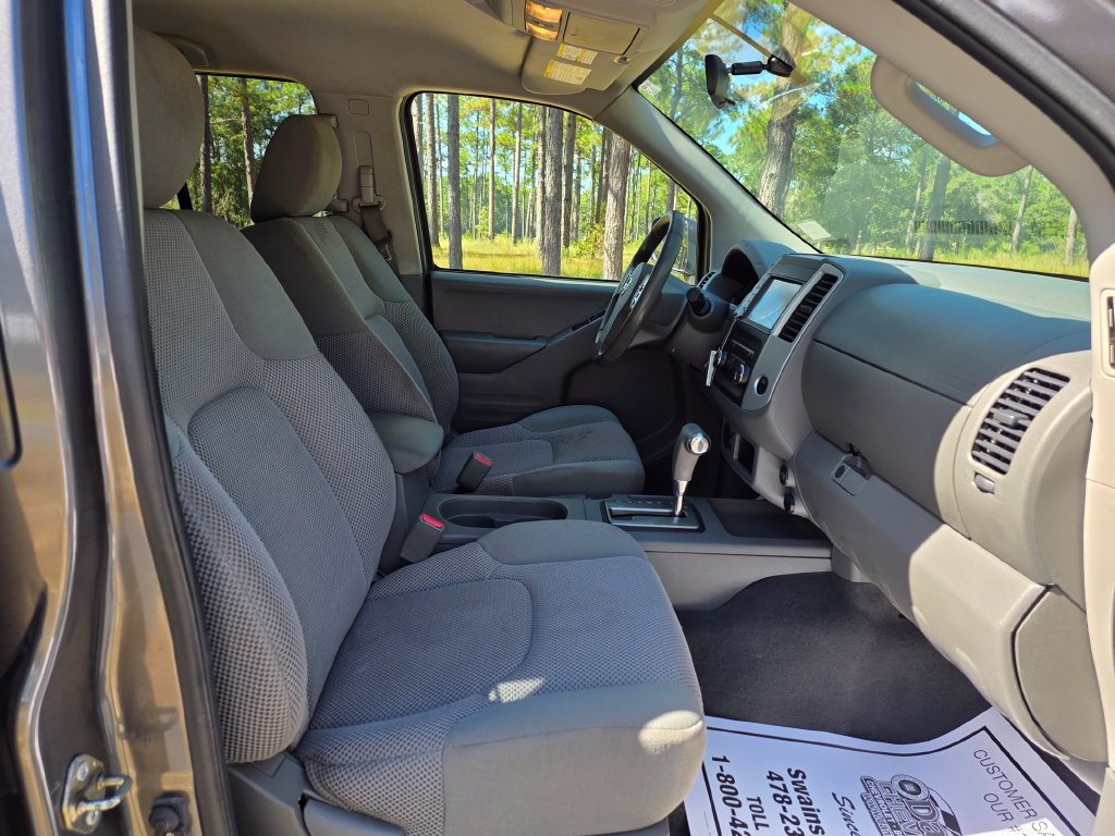 Used 2019 Nissan Frontier SV RWD image 22