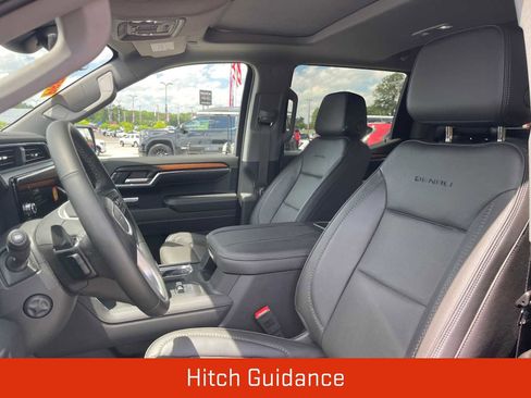 Used 2025 GMC Sierra 1500 Denali w/ Denali Reserve Package AWD/4WD image 12