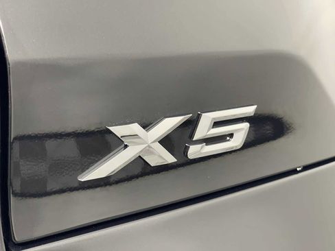 New 2026 BMW X5 xDrive50e image 7