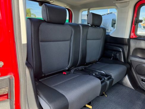 Used 2005 Honda Element EX image 18