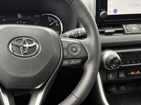 Used 2025 Toyota RAV4 XLE Premium w/ Weather Package AWD/4WD image 29