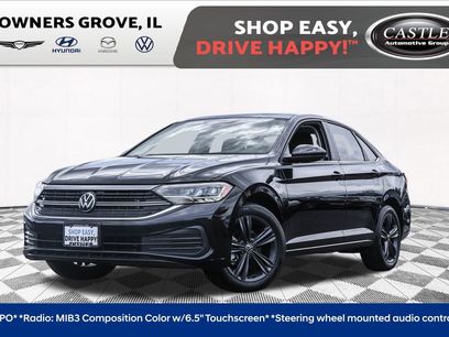Used 2024 Volkswagen Jetta SE w/ Panoramic Sunroof Package