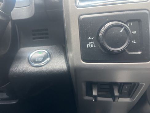 Used 2018 Ford F250 Lariat w/ Lariat Ultimate Package image 18