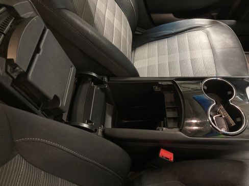 Used 2018 Ford Edge SEL w/ Class II Trailer Tow Package image 6