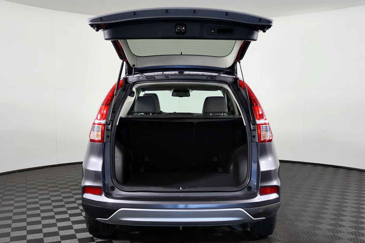 Used 2015 Honda CR-V Touring image 14
