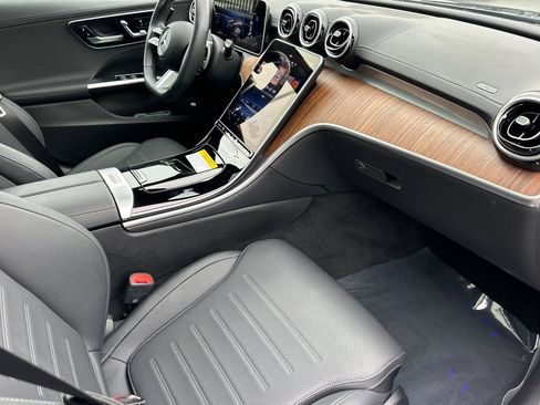 Certified 2025 Mercedes-Benz C 300 Sedan image 17