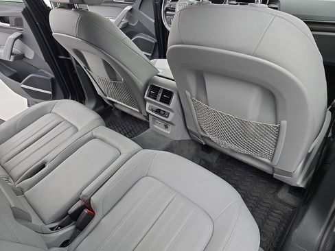 Used 2019 Audi Q5 2.0T Premium Plus w/ Premium Plus Package image 11