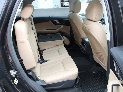 Used 2023 Audi Q7 3.0T Premium Plus w/ Premium Plus Package AWD/4WD image 15