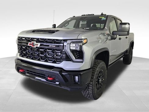 New 2026 Chevrolet Silverado 2500 ZR2 AWD/4WD image 3