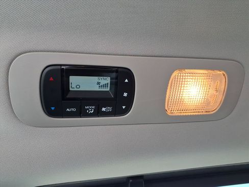 Used 2025 Honda Odyssey EX-L image 27