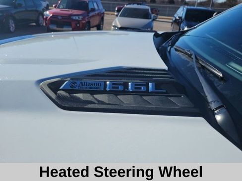 Used 2025 Chevrolet Silverado 2500 LT w/ Convenience Package image 9