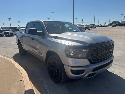 Used 2023 RAM 1500 Big Horn AWD/4WD image 3
