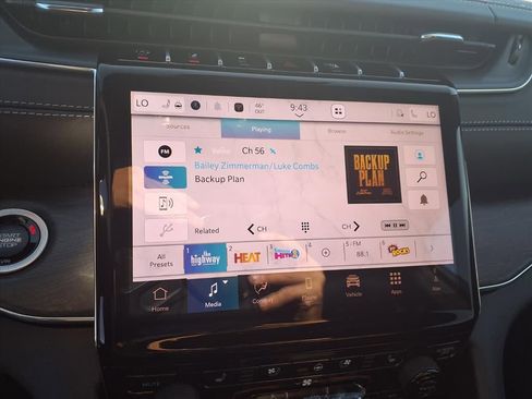 New 2025 Jeep Grand Cherokee Overland w/ Adv Protech Group III image 14