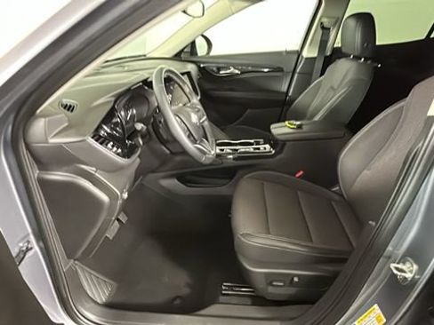 Used 2022 Buick Envision Preferred FWD image 11