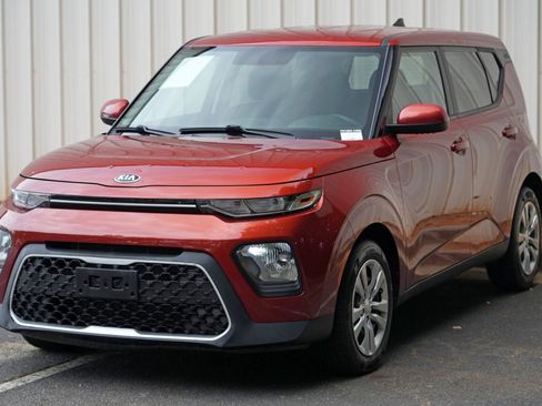 Used 2021 Kia Soul LX FWD image 39