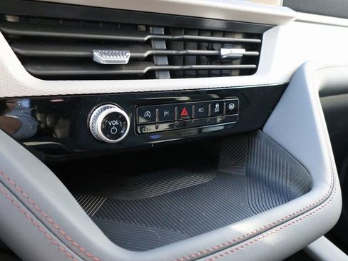 New 2026 Ford Explorer Active w/ Active Comfort Package image 39