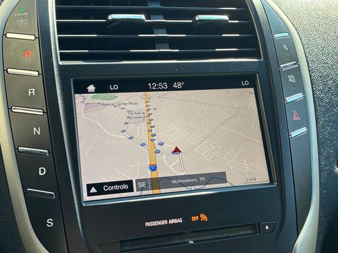 Used 2017 Lincoln MKC Select w/ Select Plus Package image 16